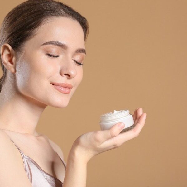 Glacé™ Signature Facial
